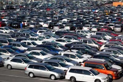 China’s passenger car sales fell for 2nd straight month in July, car exports surged 63% on year
