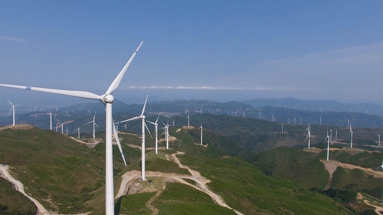 China's new wind, solar power capacity surged in 2020, analysts say authority likely adjusted