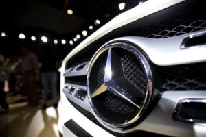 Mercedes-Benz to recall 11,908 vehicles in China