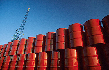 China’s refined oil exports tumbled over 50% on year in first half amid government control