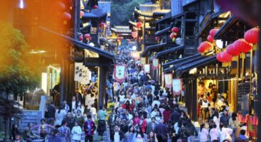 china holiday travel