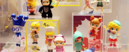 Pop Mart Shares Plunge Over 40% Since Aug High Amid Overseas Short-Selling and Growth Concerns