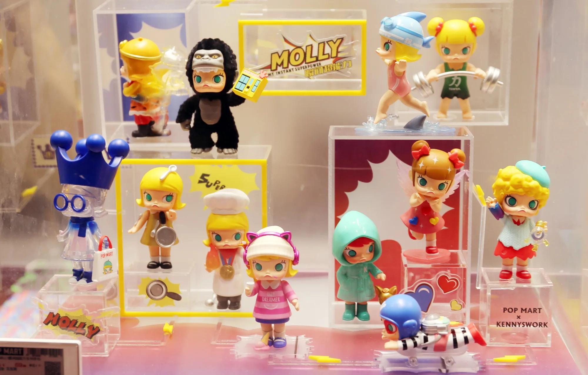 Pop Mart Shares Plunge Over 40% Since Aug High Amid Overseas Short-Selling and Growth Concerns