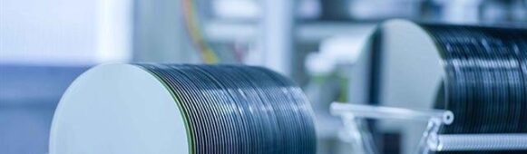 China’s First Silicon Carbide Substrate Stock SICC Debuts in Hong Kong, Plans to Expand Large-Size Substrate Capacity