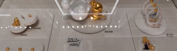 Pop Mart Enters Gold Market with Molly Series, Sparking Young Fans’ “Pain Gold” Craze