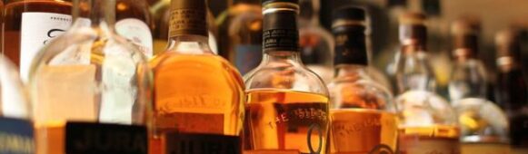 China Halves Whisky Import Tariff, Boosting UK Exports Amid Prime Minister Starmer’s Visit