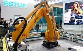 Estun Automation Plunges on Hong Kong Debut, Trades Nearly 50% Below A-Shares Amid Earnings and IPO Liquidity Pressures