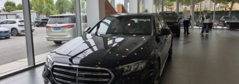 China’s Luxury Vehicle Discounts Deepen in Holiday as Dealers Increase Price Cuts